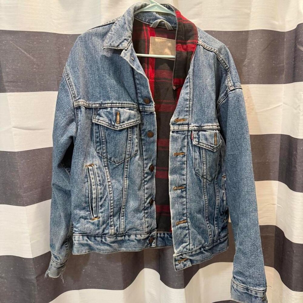 Levi-s Men's vintage trucker construction Blue and Navy Jacket